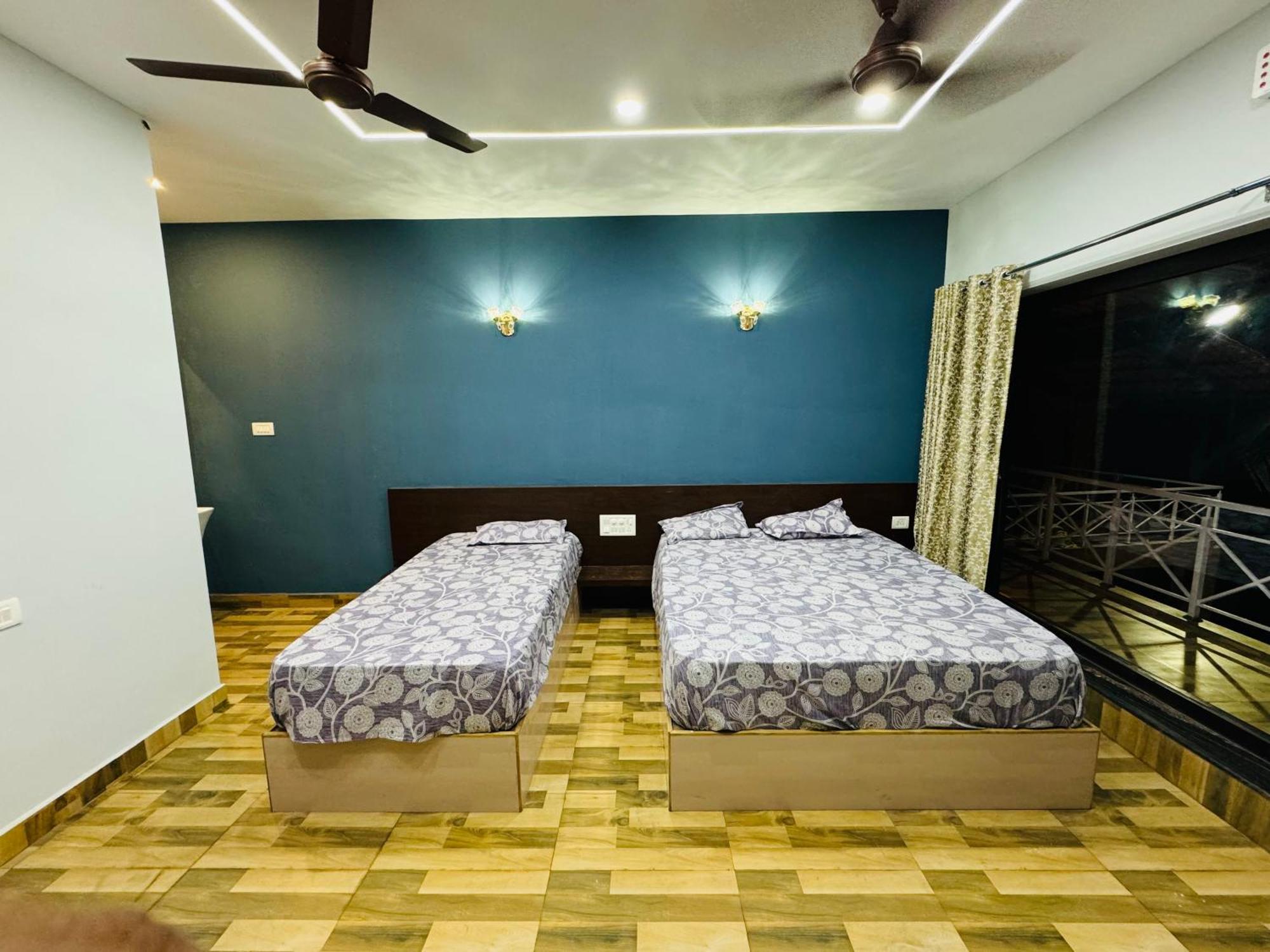 Kalyānpur The Glasswater By The Backwater Homestay מראה חיצוני תמונה